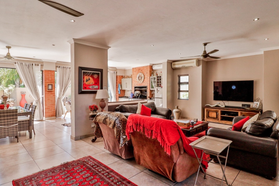 4 Bedroom Property for Sale in Melodie North West